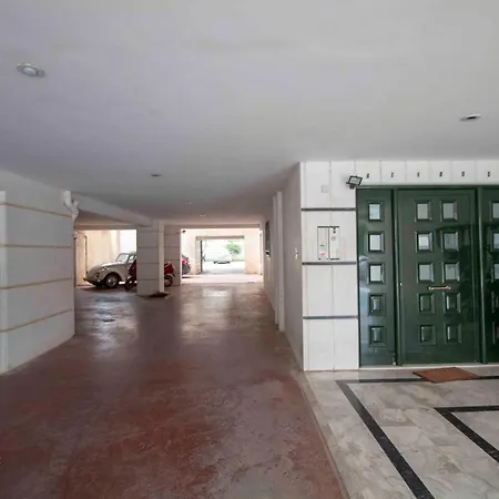 Laconian Collection Agidos 4 * Sparte